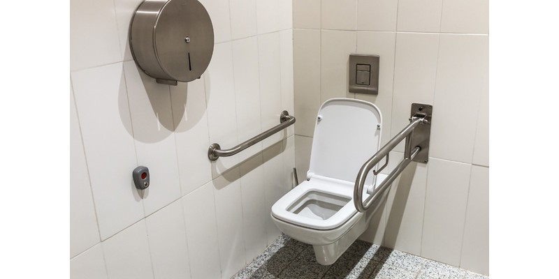 Унитаз для инвалида: как выбрать и правильно установить Унитаз для инвалида: как выбрать и правильно установить